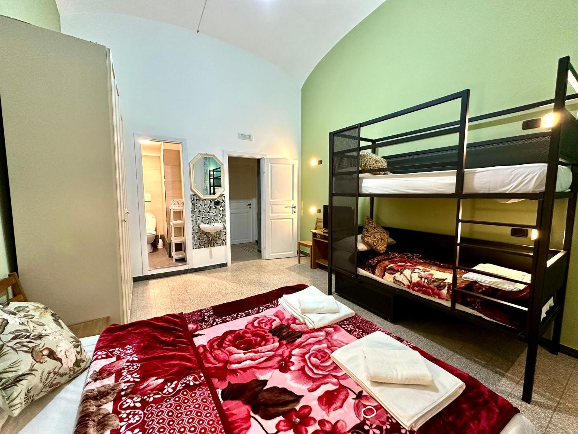 B&B Termini Colosseo Suite Рим Екстериор снимка